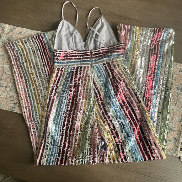 SAYLOR Jojo Sequin Jumpsuit XS V-Neck - Picture 10 of 14
